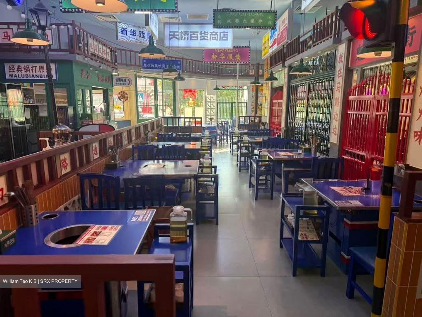 Excelsior Shopping Centre (D6), Retail #611813991